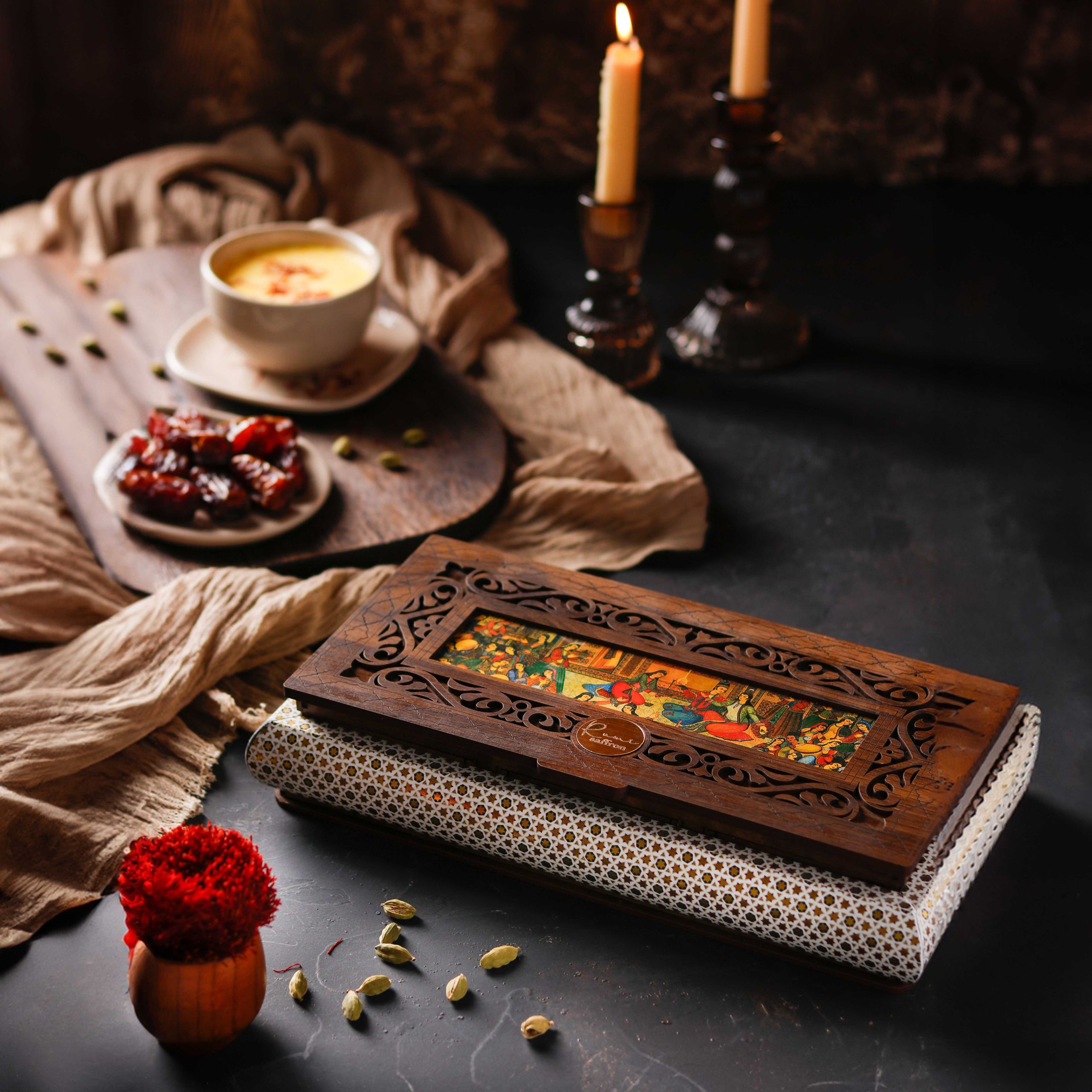 Unique saffron wooden box saffron, pure real saffron.